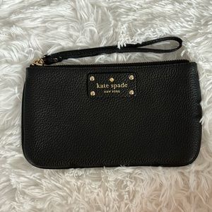 Kate Soade wristlet black